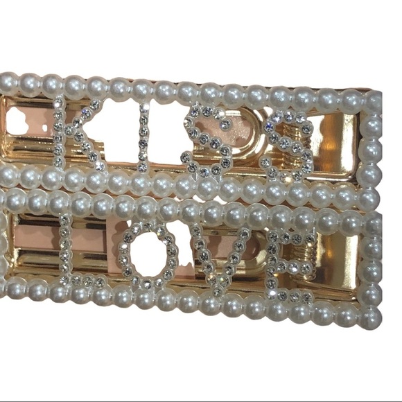 4piece-pearls & gems monogrammed glitter hair clips LOVE & KISS-mix n match FREE - Picture 3 of 12